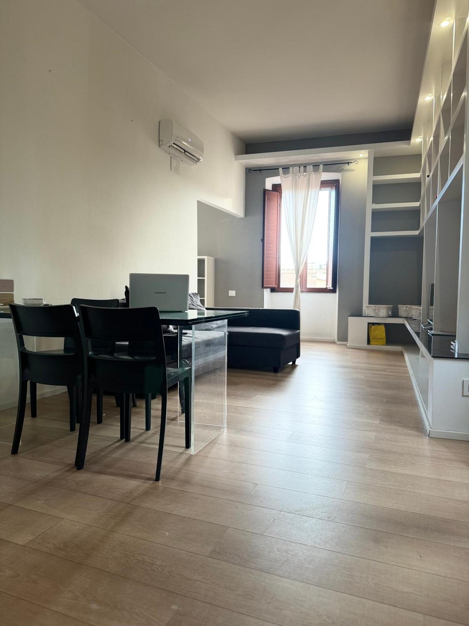 Fl Apartments Nel Corso Cagliari Exterior foto